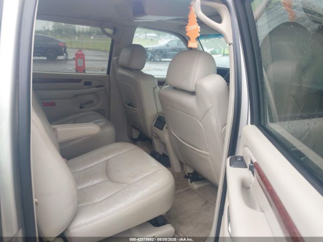 2005 CADILLAC ESCALADE ESV 3GYFK66NX5G147854 Photo 7