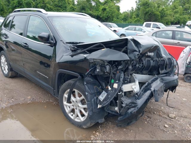 1C4PJLCB9JD527975 Jeep Cherokee Latitude Fwd