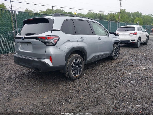 Subaru Forester Limited 2025 JF2SLDRC4SH416319 Image 4