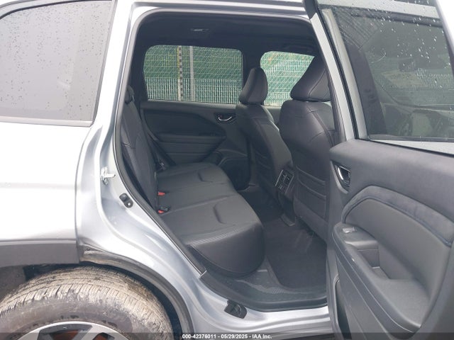 Subaru Forester Limited 2025 JF2SLDRC4SH416319 Image 8