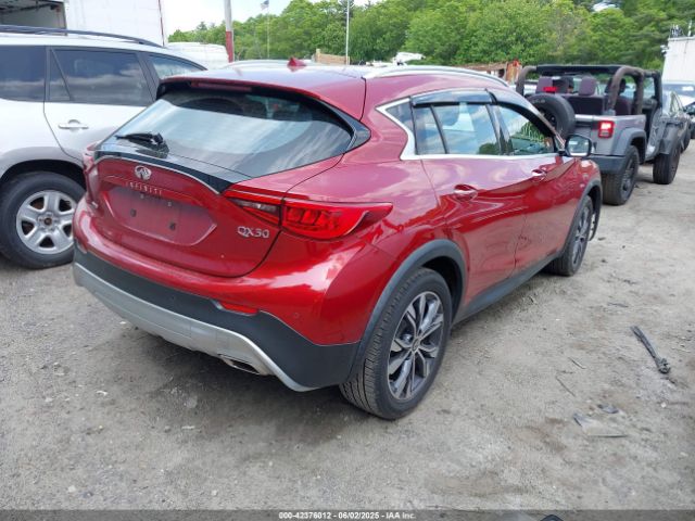 2017 INFINITI QX30 SJKCH5CRXHA032082 Photo 3