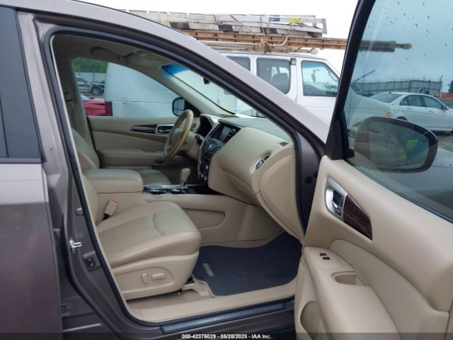 5N1AR2MNXEC686478 Nissan Pathfinder Sl