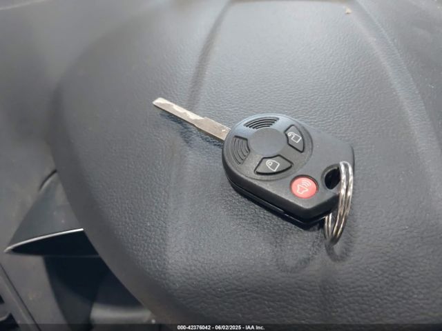 1FMCU9GX7FUC54181 Ford ESCAPE SE