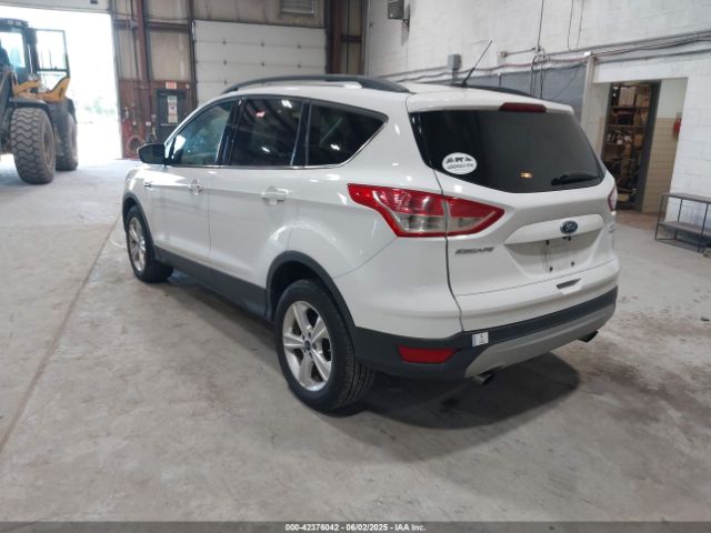 1FMCU9GX7FUC54181 Ford ESCAPE SE