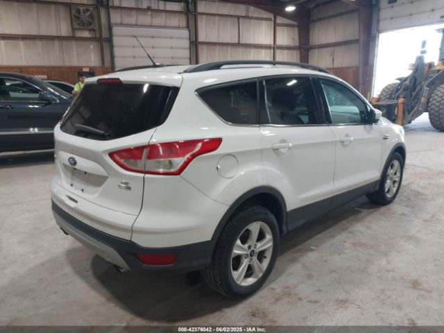 1FMCU9GX7FUC54181 Ford ESCAPE SE