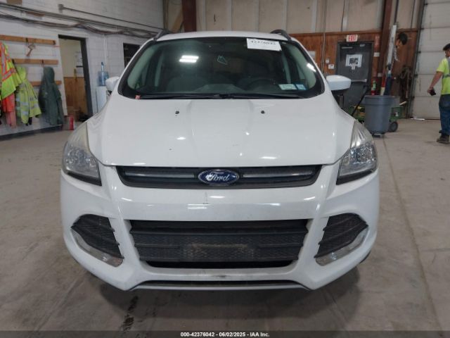 1FMCU9GX7FUC54181 Ford ESCAPE SE