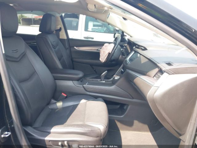 2018 CADILLAC XT5 1GYKNDRS6JZ199827 Photo 4