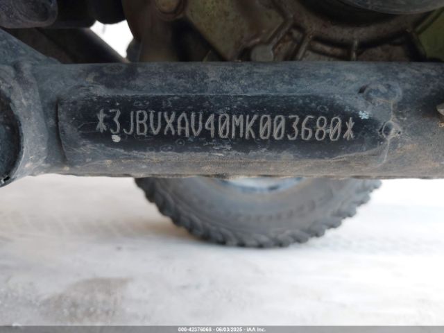 2021 CAN-AM MAVERICK X3 3JBVXAV40MK003680 Photo 9