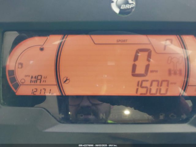 2021 CAN-AM MAVERICK X3 3JBVXAV40MK003680 Photo 6
