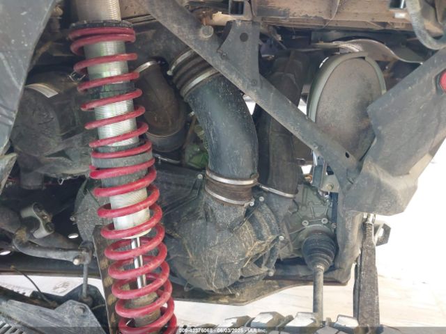 2021 CAN-AM MAVERICK X3 3JBVXAV40MK003680 Photo 8