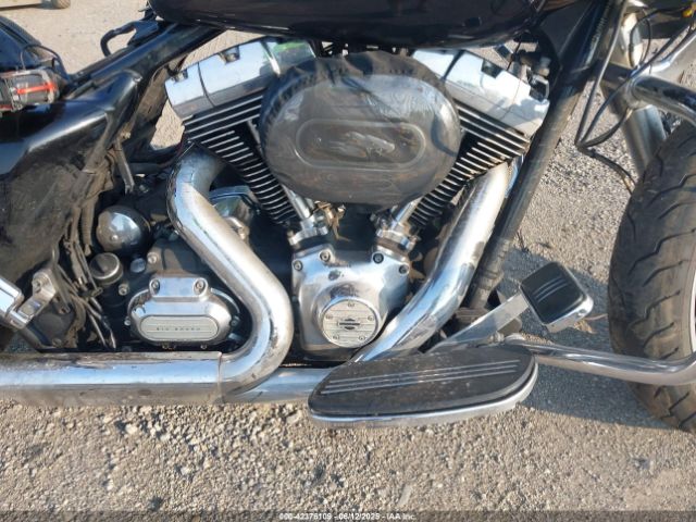 2012 HARLEY-DAVIDSON FLTRX 1HD1KHM15CB652135 Photo 7