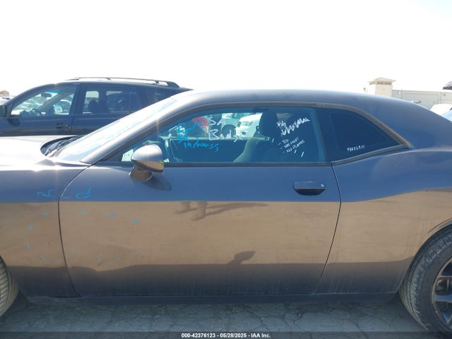 2C3CDZKGXNH223749 Dodge Challenger
