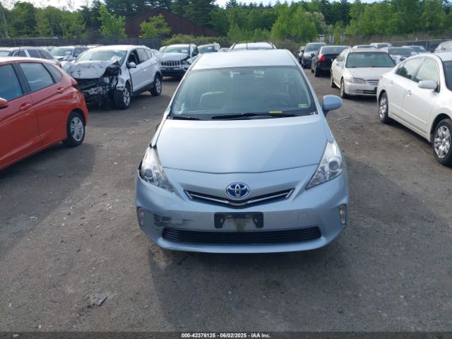 JTDZN3EU5E3316408 Toyota Prius V Three