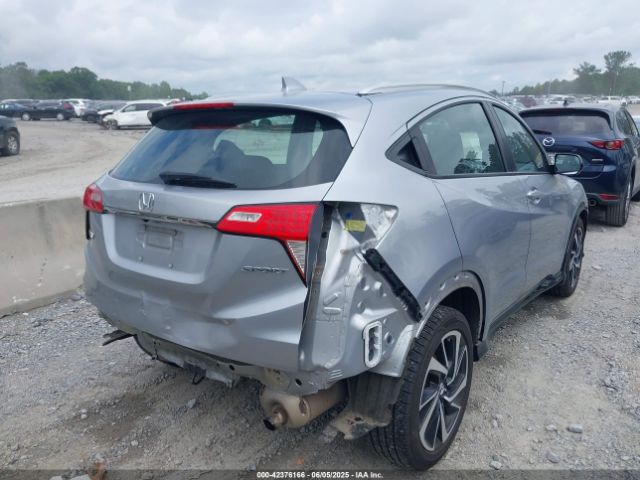 2019 HONDA HR-V 3CZRU5H15KM705182 Photo 3