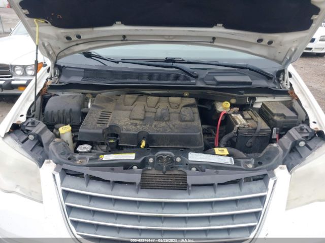 2010 CHRYSLER TOWN & COUNTRY 2A4RR5DX5AR343664 Photo 9