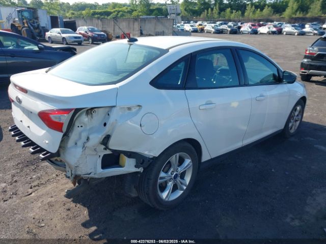 1FADP3F22EL404484 Ford FOCUS SE