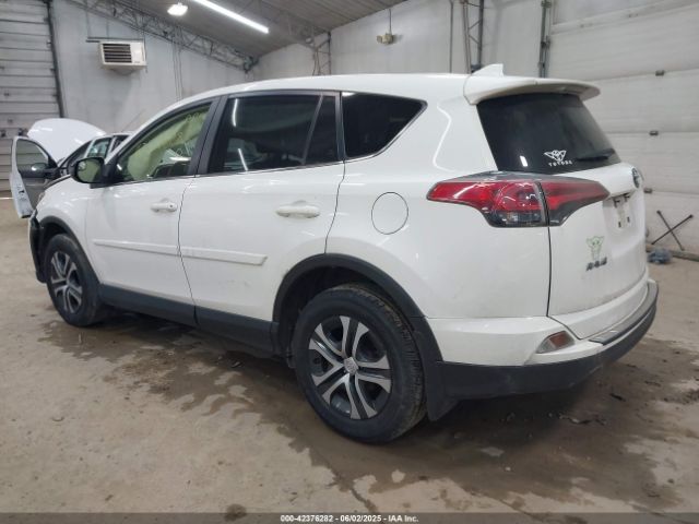 2018 TOYOTA RAV4 JTMBFREV7JJ207951 Photo 2