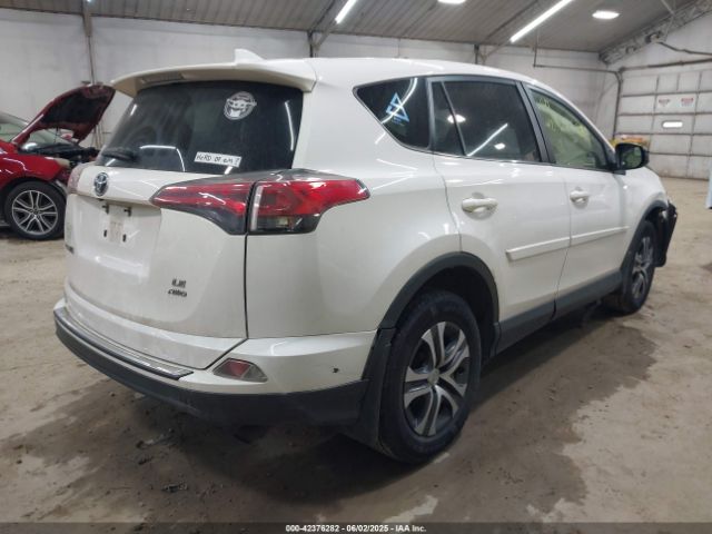 2018 TOYOTA RAV4 JTMBFREV7JJ207951 Photo 3