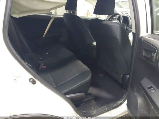 2018 TOYOTA RAV4 JTMBFREV7JJ207951 Photo 7