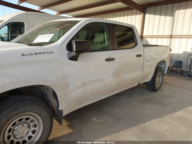 Chevrolet Silverado K1500 2019 3GCUYAEF8KG294338 Image 14