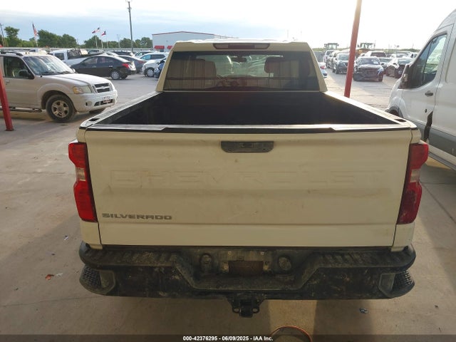 Chevrolet Silverado K1500 2019 3GCUYAEF8KG294338 Image 16