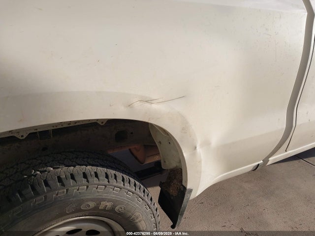 Chevrolet Silverado K1500 2019 3GCUYAEF8KG294338 Image 6