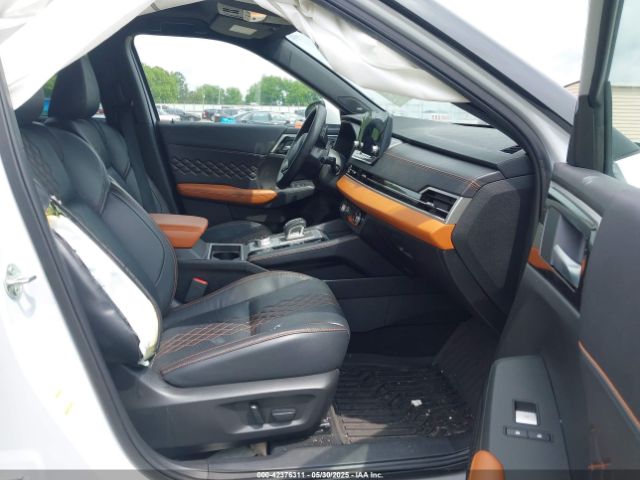 2023 MITSUBISHI OUTLANDER JA4J3VA89PZ046293 Photo 4