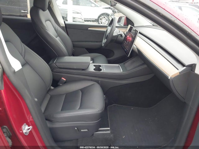 2024 TESLA MODEL Y 7SAYGDEE8RA276970 Photo 4