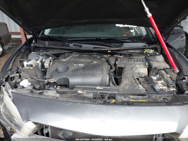 1N4AA6AP4JC390235 Nissan Maxima 3.5 S