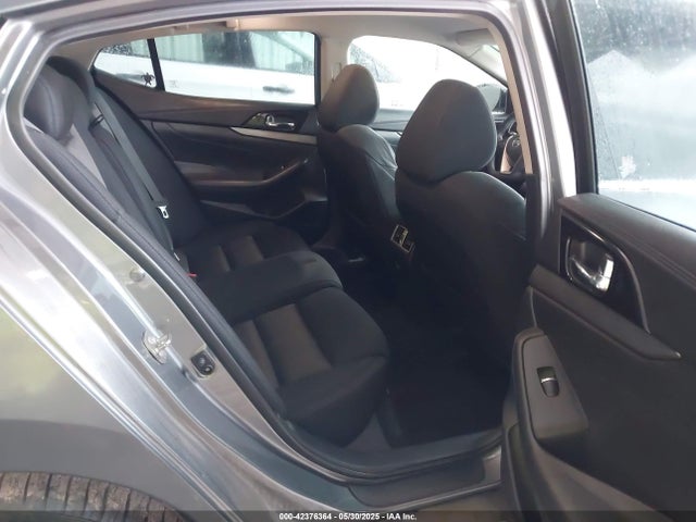 1N4AA6AP4JC390235 Nissan Maxima 3.5 S