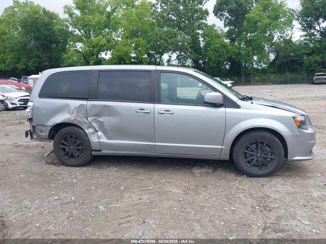 2C4RDGEG6KR670400 Dodge Grand Caravan