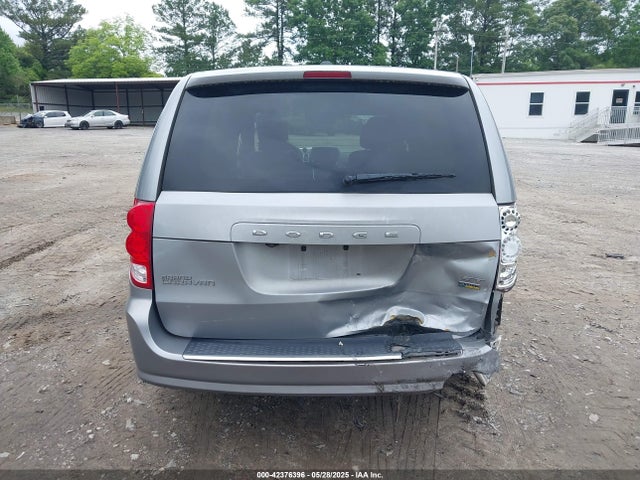 2C4RDGEG6KR670400 Dodge Grand Caravan