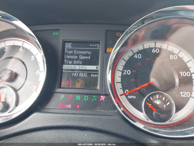 2C4RDGEG6KR670400 Dodge Grand Caravan