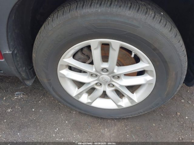 5XYKTDA71EG531194 KIA Sorento Lx V6