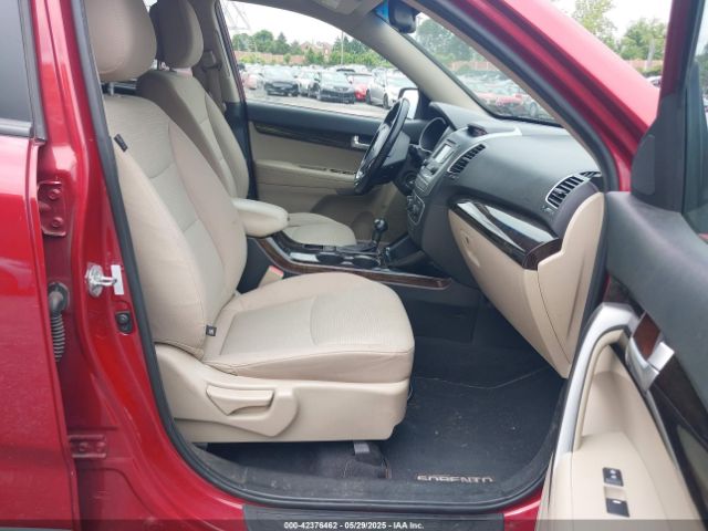 5XYKTDA71EG531194 KIA Sorento Lx V6