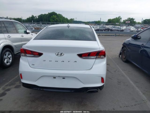 5NPE24AF4KH745074 Hyundai SONATA SE