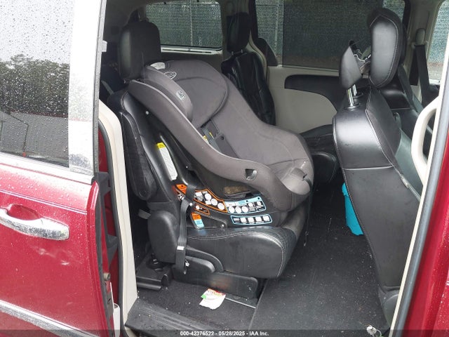 2C4RC1CG2ER409448 Chrysler Town & Country Touring-l 30th Anniversary