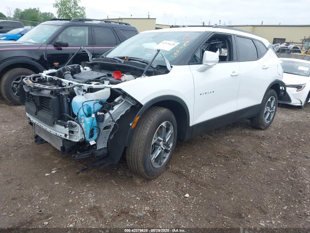 3GNKBJR49RS175777 Chevrolet Blazer Awd 3lt