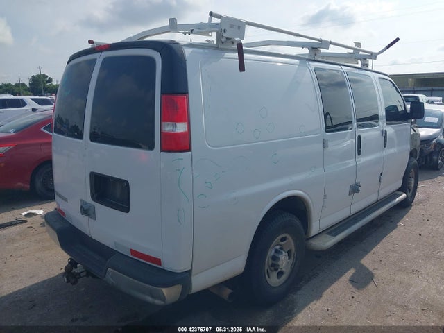 Chevrolet l96 - engine flexible fuel, iron 2018 1GCWGAFG2J1908512 Image 4