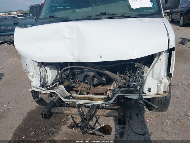 Chevrolet l96 - engine flexible fuel, iron 2018 1GCWGAFG2J1908512 Image 6
