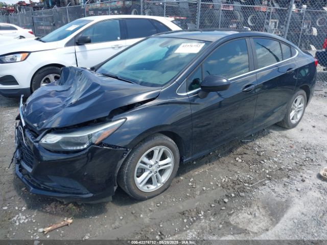 2018 CHEVROLET CRUZE 1G1BE5SM5J7213079 Photo 1