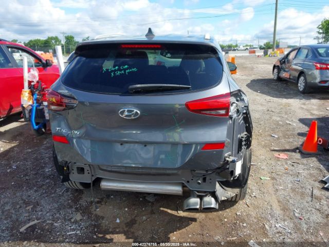 KM8J33AL9MU290948 Hyundai Tucson Sport
