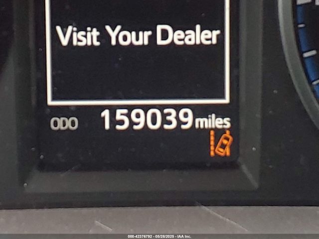 JTMZFREVXJJ169369 Toyota RAV4 LE