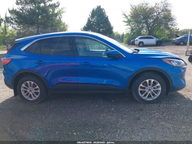 1FMCU9BZ7MUA06972 Ford Escape Se Hybrid