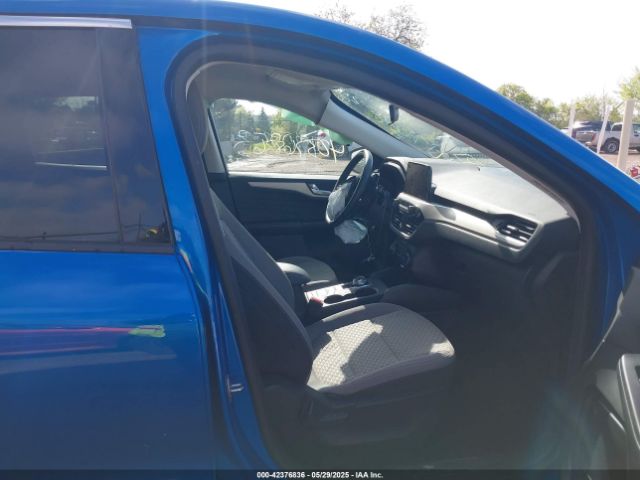 1FMCU9BZ7MUA06972 Ford Escape Se Hybrid