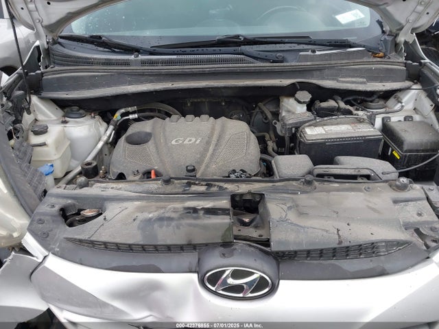 KM8JUCAG9FU995879 Hyundai TUCSON SE