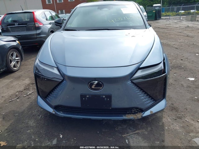 Lexus 1xm / 1ym 2024 JTJAAAAB7RA023562 Image 12