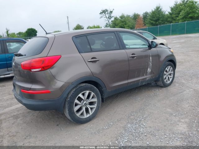 KNDPB3ACXF7747723 KIA Sportage Lx