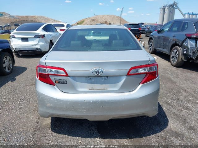 4T1BF1FK7EU328212 Toyota CAMRY SE