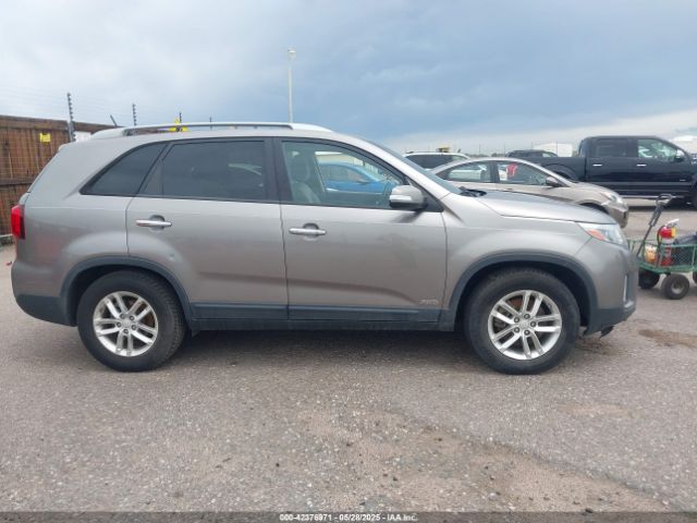 5XYKTCA66FG593788 KIA SORENTO LX